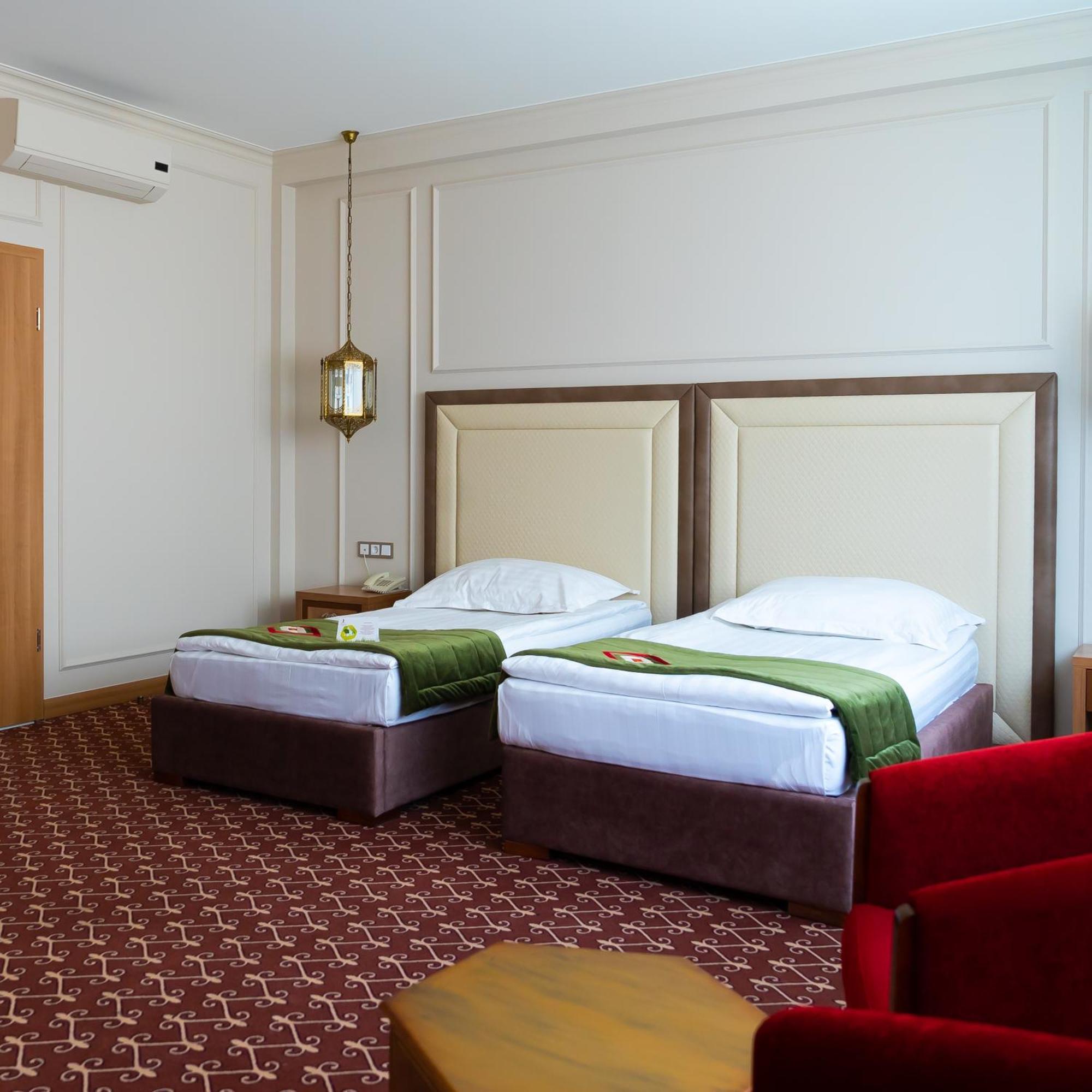 Standard Twin Room,1213801210:JPEG